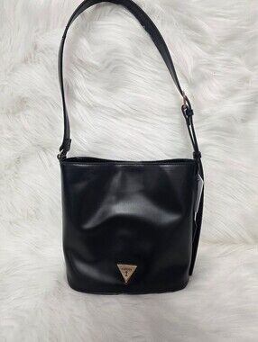 New With Tags Guess purse